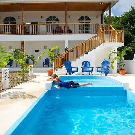 Cosmopolitan Guesthouse هوبكنز المظهر الخارجي الصورة