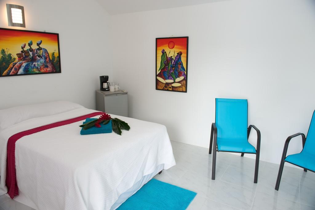 Cosmopolitan Guesthouse هوبكنز الغرفة الصورة