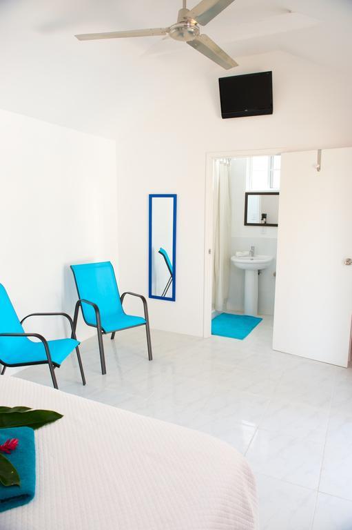 Cosmopolitan Guesthouse هوبكنز الغرفة الصورة